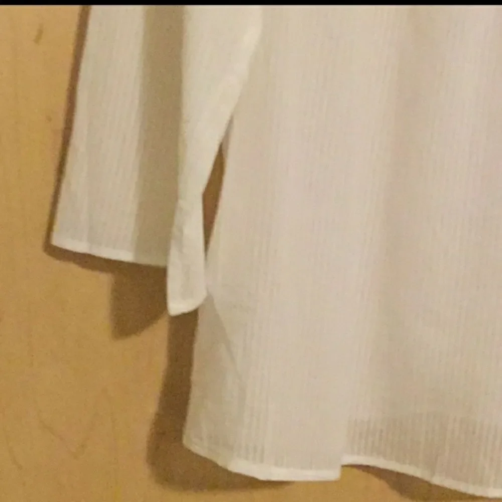 Plait Split Neck blouse - Picture 4 of 8